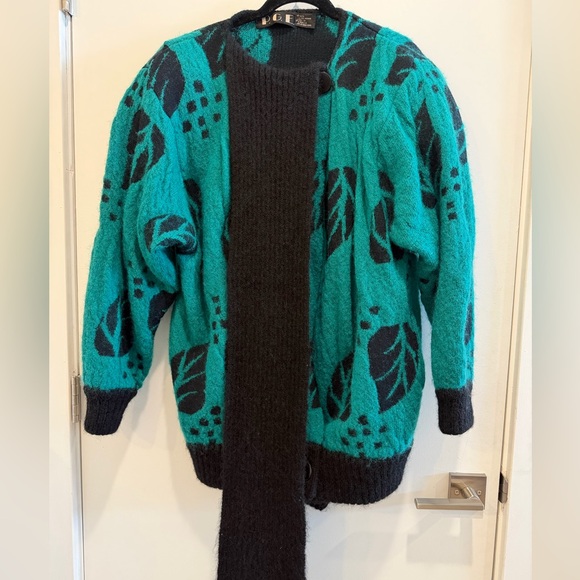 Vtg P.G.E Teal & Black Wool Mohair Knit Cardigan Sweater Jacket, Sz Small - Picture 3 of 8